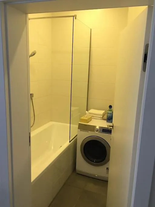 New Apartment - 10 Min Downtown Wiedeń